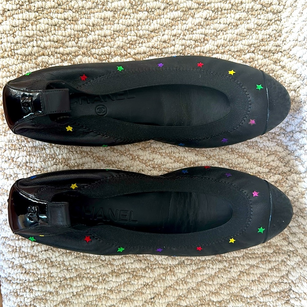Chanel Black Leather Multicolor Star Ballet Flats